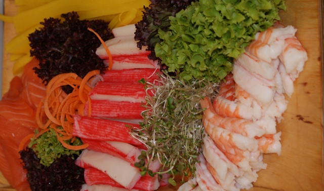Oto paleta przeróżnych dodatków do naszego sushi 